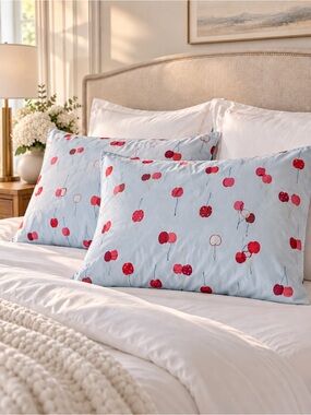 Brooklinen Luxe Sateen Cherries Jubilee Pillowcases 2020 Limited Edition HTF